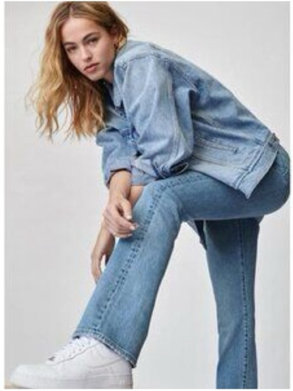 Aritzia Denim Forum Bailey Bootcut High-Rise Light Wash Flare Jeans Size 27